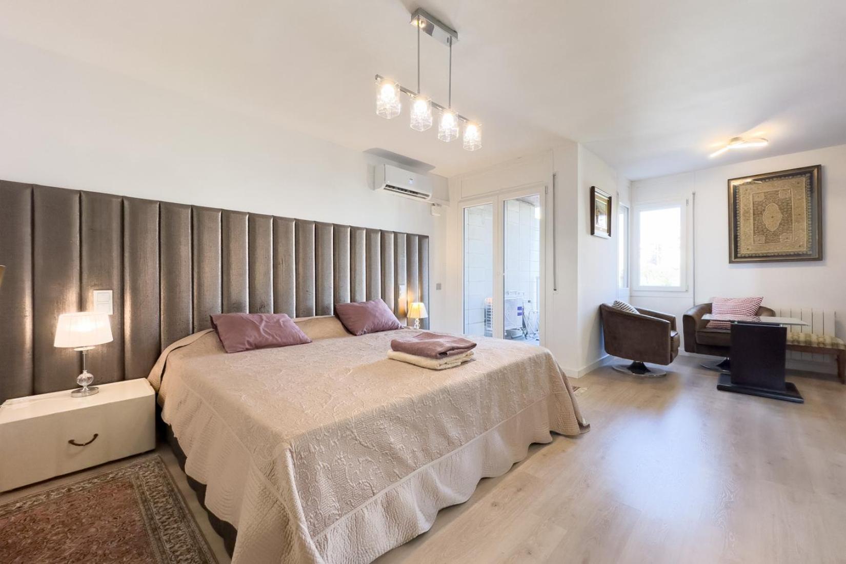 Impresionante Apartamento Delante Del Mar Vilassar De Mar Exteriör bild